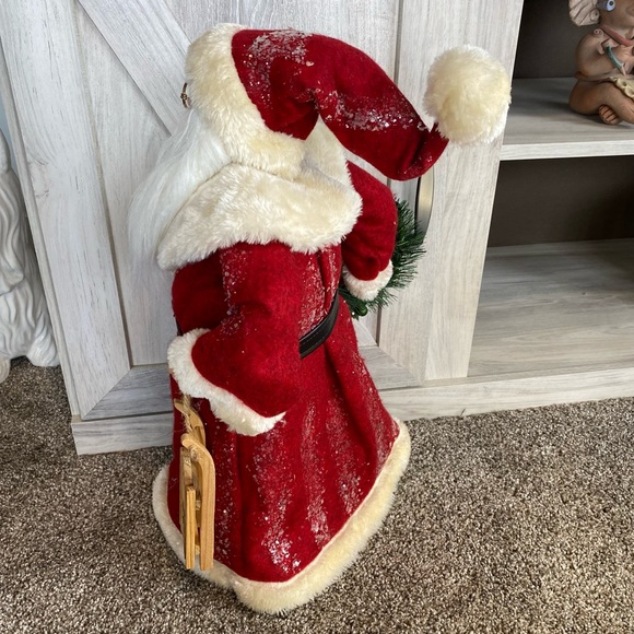 Vintage 18” Standing Santa Holding Wreath Sled Felt Coat Tree Topper Statue - Picture 10 of 12